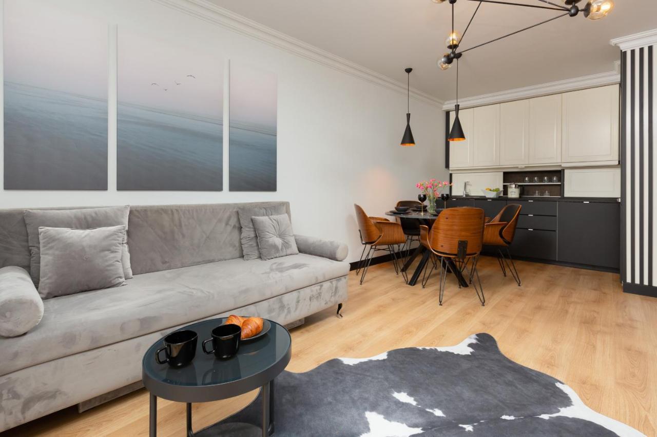Metro Marymont Włościańska By Renters Apartament *
